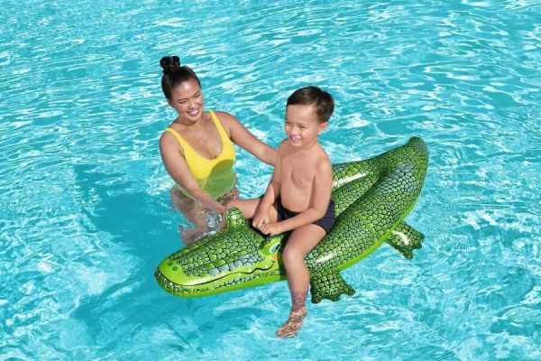 Bestway felfújható krokodil matrac kapaszkodóval , 152 × 71 cm