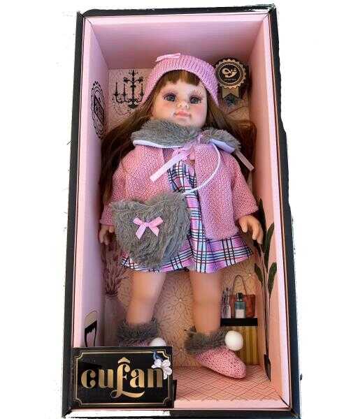 Magyarul beszélő és éneklő baba , 35 cm