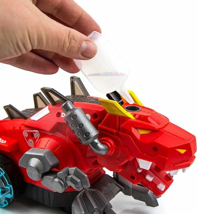 Tűzokádást imitáló elmmel működő interaktív sárkány