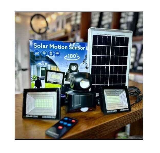 Napelemes Dupla Reflektor,200 w Dupla LED, Mozgásérzékelős, Távirányítóval 180 fokban forgatható IP67XG-T50 (6000 mAh)