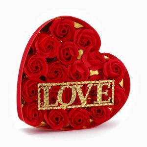 Örök rózsa box felírattal és szívalakú dobozban választható színben